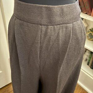 St John Pants in Dark Gray